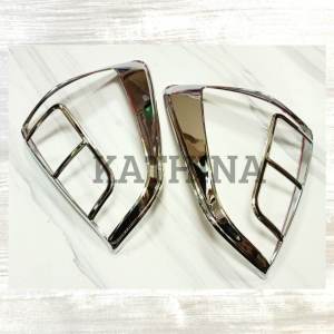 Garnis Lampu Belakang Mobil Toyota New Rush Tail Lamp Garnsih Chrome