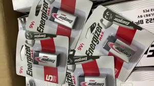 Energizer Max 9V High-Performance Alkaline Battery