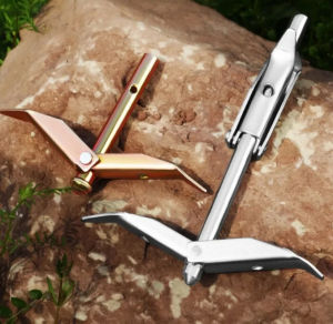 กันสนิมสมอยึดเรือนกระจกสมอโลกเหล็กสำหรับงานหนักเสาเต็นท์กันลมที่แข็งแกร่งสำหรับอาคารสวนกลางแจ้งคงที่