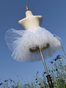 Váy Lolita 35cm Hàng Ngày Bốn Lớp Vải Mềm Không Xương Váy Bồng Váy Đám Mây Váy Nửa Thân Mềm Mại