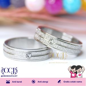 [GRATIS CETAK NAMA] Cincin Couple Titanium Anti Karat M50 | Cincin Pasangan | Cincin Hadiah | Cincin Lamaran | Cincin Tunangan | Aksesoris Pria Wanita