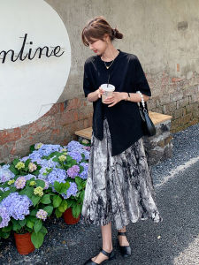 ชุดเดรสสีดำหรูหรา เสื้อยืดผ้าชีฟอง กระโปรงสั้น ชุดสองชิ้น ฤดูร้อน 2022 คอตั้ง สไตล์เรโทร กระโปรงทรงเอ