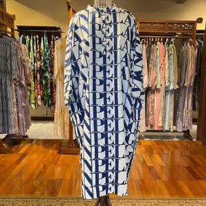 Lila Kaftan Busui by Dian Pelangi LIMITED EDITION Daily Gamis Homey Dress Jumbo Casual Wanita Hijaber Cantik Anggun Modis Simple Elegan Modern Mewah Model Arabian Batwing Terbaru Motif Abstrak Hand Made Kekinian Katun Santai Putih