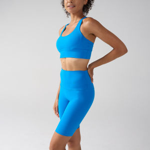 Bộ Quần Áo Tập Yoga Nữ 2 Món Gồm Áo Bra Lưng Chéo Và Quần Cạp Cao Chất Liệu Thoáng Khí Màu Trơn Thích Hợp Cho Tập Luyện Thể Dục Chạy Bộ Và Tập Luyện Cường Độ Cao.