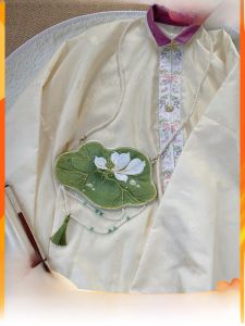 Li Luoge Han Chinese Clothing and Bags Original Embroidered Heavy Industry Cabbage Handmade Bag Crossbody Shoulder Original Hanfu Versatile Accessories