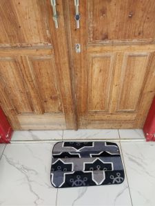Bestseller-kesed bulu malaysia anti slip kesed bulu motif bahan tebel lembut kesed bulu aestetik