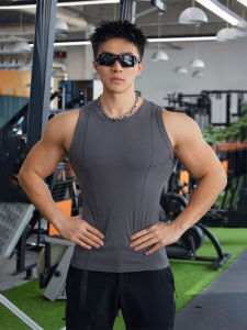 เสื้อกั๊กผ้าไหมน้ำแข็งสีเทาดำ แขนกุด ทรงสลิมฟิต สำหรับผู้ชาย ทรงสปอร์ต แห้งเร็ว ยืดหยุ่น สวมใส่สบาย เหมาะกับฤดูร้อน