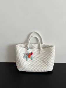 Woven Bag Womens Large Capacity Large Bag 2024 New Arrival Accessible Luxury Easiest for Match Classy Sentong Qin Satchel Shoulder Tote Bag