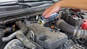 Phụ Gia Nhớt bảo vệ động cơ chống đổ hơi Senfineco 9976 Hỗ Trợ Bảo Vệ Động Cơ Dùng Được Cho Máy Xăng Máy Dầu 300ml