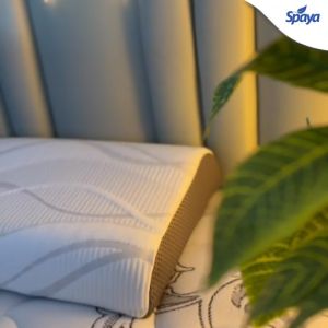SPAYA หมอนเมมโมรี่โฟม Memory Foam Pillow หมอนหนุนสุขภาพ แก้ปวดคอ นอนกรน ออฟฟิศซินโดรม รองรับศีรษะได้ดี นอนสบาย หมดปัญหาการนอน ได้มาตรฐาน