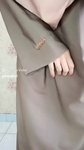 Abaya Polos Hitam Arab Saudi Baju Umroh Wanita Terbaru - Hitam S