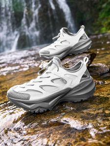361° | Breathable Non-slip Water Shoes