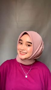 Segiempat Bella Square Payet Tabur Swarovskii