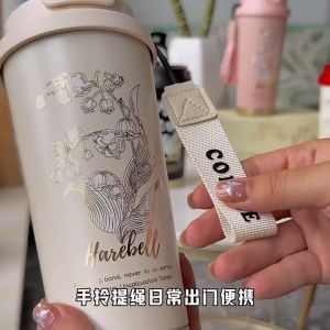 NEW🔥แก้วเก็บความเย็น แก้วสูญญากาศ แก้วกาแฟ 500ml สแตนเลส 316 แก้วน้ำหูหิ้วพกพา พร้อมฝา พร้อมสาย มีลาย มี 3 สี แก้วเก็บอุณหภูมิทั้งร้อน-เย็น แก้วสแตนเลส แก้วกาแฟร้อน