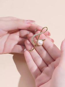 Large White Freshwater Pearl Pin 9-10mm