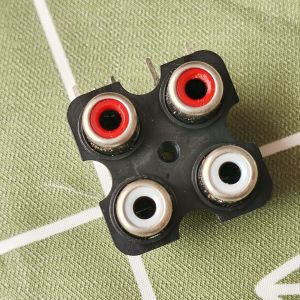 Socket RCA 4 Pin Bell Terminal RCA 4PIn Socket Audio RCA