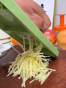 Multifunction Vegetable Cutter 7 in 1 Slicer Grater Stainless Steel Blades with Hand Guard 擦丝器