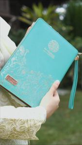Al-Quran Humaira Eksklusif Wanita Non-Tagging Edisi Baru Saiz A5 Sederhana / Alquran Terjemahan untuk Perempuan Quran Tafsir Bahasa Melayu Hadiah gift hantaran anniversary persaraan hadiah korporat