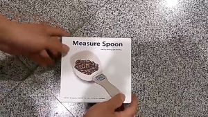 Home Electronic Baking Scale Pet Dog Food Cat Food Measurement Spoon Electronic Weighing Cat Dog Food Weighing Feeder