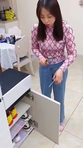 4Pcs Cabinet Hinge Repair Plate Kit Stainless Steel Hinge Repair Board Repair Brackets with Screws