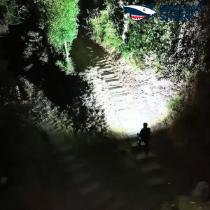 【9000LM】SMILING SHARK Flashlight LED High Lumen Torch Light M60 5Mode Zoom Type c Rechargeable Waterproof Outdoor Night Hiking Lighting SD5538