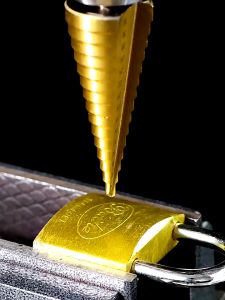 Mata Bor Pagoda COBALT Besi Kuningan Step Drill 4-32 Cone Kerucut