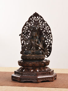 ที่วางพระพุทธเจ้าไม้แท้แบบสูงขึ้น ฐานดอกบัวแปดเหลี่ยม พระพุทธเจ้าอวโลกิเตศวร ที่วางพระพุทธเจ้าแบบสูงขึ้น ชั้นวางของไม้