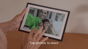 Digital Picture Frame Built-In 10.1" Wifi Digital Photo Frame With Ips Touchscreen Auto-Rotate Screen Smart Cloud