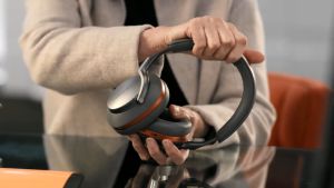 ฟังไร้สาย B&W Px8 McLaren Edition Wireless Headphones หูฟังไร้สาย