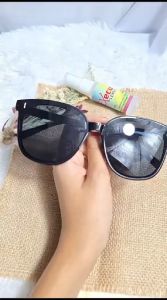 KACAMATA KOTAK HITAM KOREA GK 2 STRIP FASHION SUNGLASSES WANITA PRIA KACAMATA HITAM KOREA