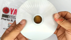 Rumah Roller Nmax Old 2DP 2015 2016 2017 2018 2019 Original Yamaha Genuine Parts