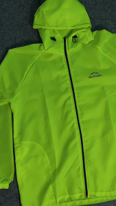 Jaket Olahraga Pria Wanita Sepeda Lari Running Parasut Jaket Olahraga Parasut Lari Jogging Sepeda Running Sport Pria Wanita Jaket prasut running Jaket olahraga Jaket sauna pelindung sinar uv