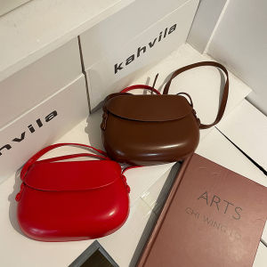 กระเป๋าสะพายข้างมินิสีแดง เรียบง่าย เทรนด์แฟชั่นสีลูกกวาด PU หนัง ผู้หญิง กระเป๋าถือที่กําหนดเอง Li Cha เกาหลี Retro INS