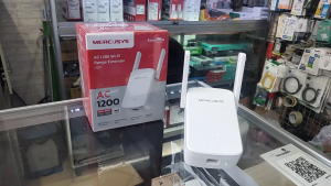 Bộ mở rộng sóng Wifi tốc độ AC1200 Mercusys - ME30