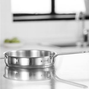 Chảo Thép WMF MINI 18cm Chịu Nhiệt Chất Liệu Thép Không Gỉ Cromargan 18/10 - 0718806041