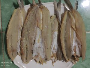 Ikan Asin Gabus Laut/Ikan Asin Bloso Belah 500 gram
