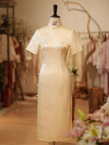 Elegant Silk Cheongsam Young Style Womens New Chinese Version Daily Short Sleeve Low Slit Floral Patterned High End Model