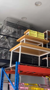 ชั้นไม้มินิมอล 3 ชั้น ชั้นกลางห้อง สำหรับวางสินค้า โชว์สินค้า