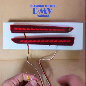 Mata Kucing Reflektor Lampu LED Bemper Belakang Tipe D Raize Rocky 2021-2025