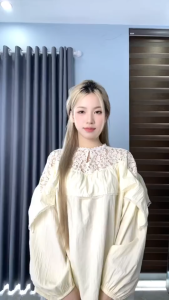 Áo Sơ Mi Phối Ren Bánh Bèo Dáng Babydoll Tay Bồng Phong Cách Tiểu Thư MS138