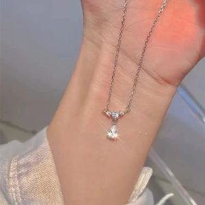 Shiny Waterdrop Diamond Pendant Silver Necklace Trend Flash Rhinestone Chocker Women Girls Simple Clavicle Chain Wedding Jewelry Gift
