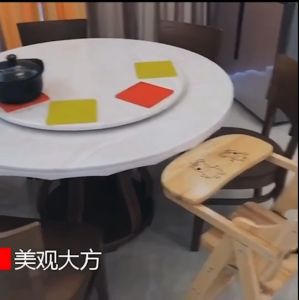 เก้าอี้รับประทานอาหารเด็ก พับเก็บสะดวก วัสดุไม้สนFolding baby seat