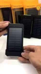 Sạc dự phòng 20000 mAh sạc dự phòng năng lượng mặt trời chống nước tích hợp đèn led chiếu sáng ban đêm - Life Style 4U