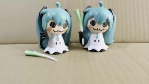 Bandai | 1/4pcs Hatsune Miku Anime Figurine Kawaii Mimikyu Miku Figurine Gk Statue Model Doll Collection Room Desk Decoration Toys Gift