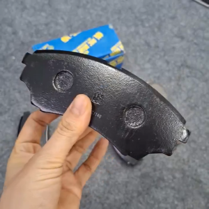 [1 BỘ 4 MIẾNG] Bố Thắng Trước Ford Everest 2005-2015 Thương Hiệu MK Kashiyama D3137M