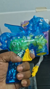 ปืนยิงฟอง รูปม้ายูนิคอร์น ของเล่นเป่าฟอง มีเสียง/มีไฟ (มี3สีให้เลือก) เหมาะสำหรับเด็กอายุ3ปีขึ้นไป