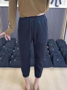 กางเกงกีฬาทรงหลวมเอวสูงสำหรับผู้หญิง สีเทา ไซส์เล็ก กางเกงขายาวทรงฮาเร็มสีหวาน ทรงบาง ทรงเก้าส่วน กางเกงขายาวลำลองฤดูใบไม้ผลิและฤดูใบไม้ร่วง