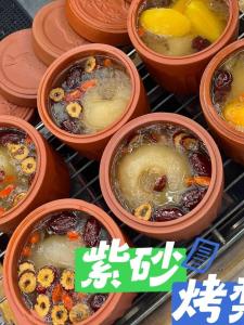 ชามต้มซุปเซรามิกสีเหลือง ชุดเครื่องครัวสำหรับทำอาหารแบบโบราณ เตาเผาลูกแพร์ เตาแกงเนื้อ ชามต้มต้มยำ