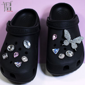 Jibbitz Crocs Charms Shoes Accessories DIY Shoe Buckle Garden Shoes Decoration Crystal Diamond Butterfly Clogs Decoration for Crocs