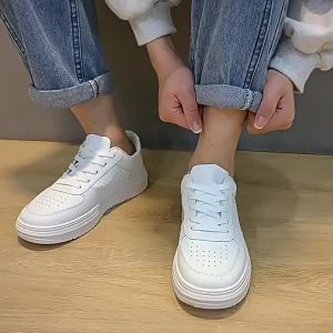 la2025 Giày Hợp Thời Trang Thoải Mái Cổ Thấp Mẫu Mới Mùa Xuân Giày Nam Hợp Thời Trang Giày Thể Thao Thường Ngày Dễ Phối Giày Trắng Thời Trang